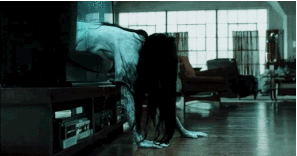 日本十大恐怖片排行榜 日本8000人被午夜凶铃吓出精神病