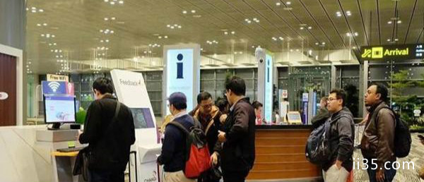 新加坡樟宜机场免费WiFi怎么用-购物地点推荐