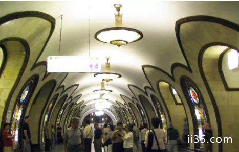 莫斯科地铁2号，俄罗斯