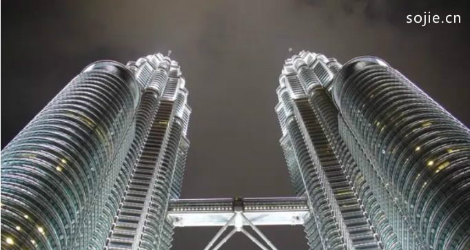 世界九大现代建筑奇观：马来西亚吉隆坡石油双塔
