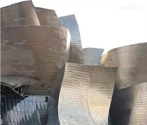 世界九大现代建筑奇观：西班牙毕尔巴鄂古根海姆博物馆