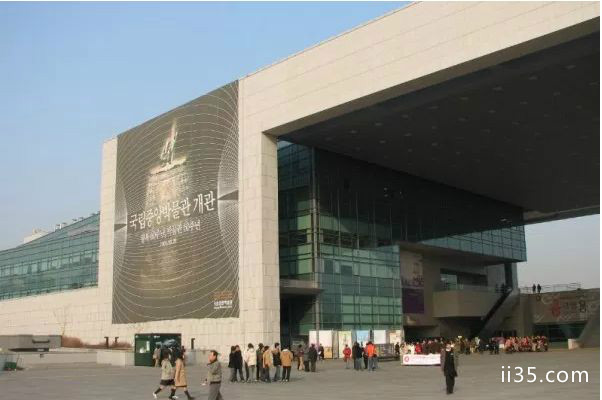韩国国立博物馆，韩国（画廊空间：291,600平方尺）