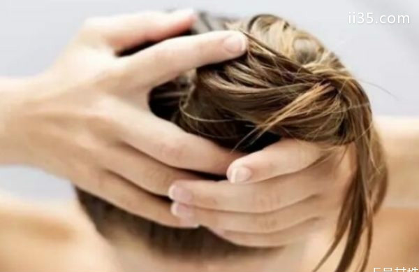 没有护发素了用什么让头发柔顺 经常用护发素好吗