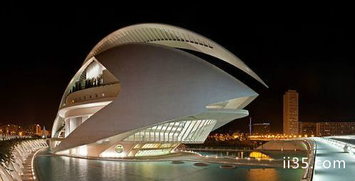 世界上最奇特的建筑西班牙索菲亚王后艺术歌剧院