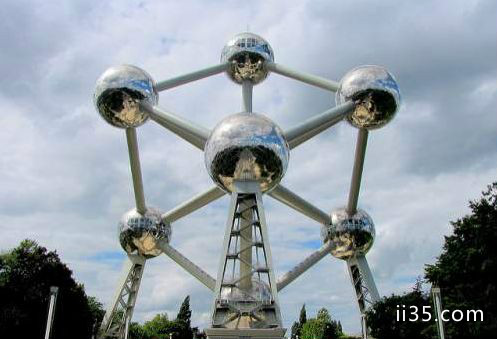 世界上最奇特的建筑比利时原子模型塔